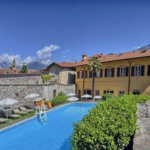 Vinicia, Pool, Jacuzzi, Airco Gæstehus Domaso
