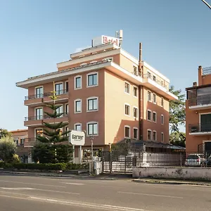 Отель Garner Aurelia By Ihg Рим