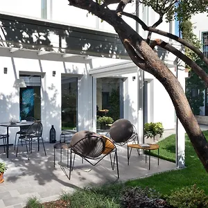 Conti Bed & Breakfast Milano