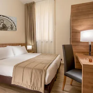 Casa Per Ferie Santa Maria Alle Fornaci Hotel Rom