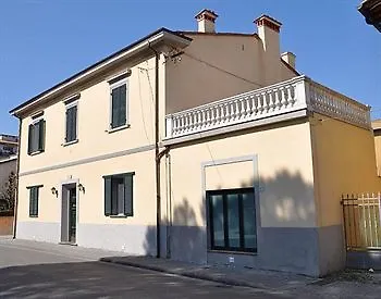 Il Mattino Ha L'Oro In Bocca Panzió Pisa