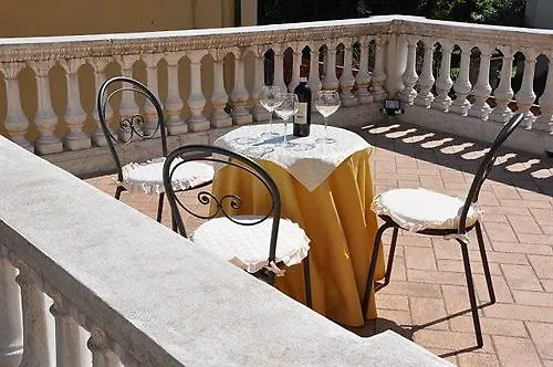 Il Mattino Ha L'Oro In Bocca Bed and Breakfast Pisa Bed & Breakfast